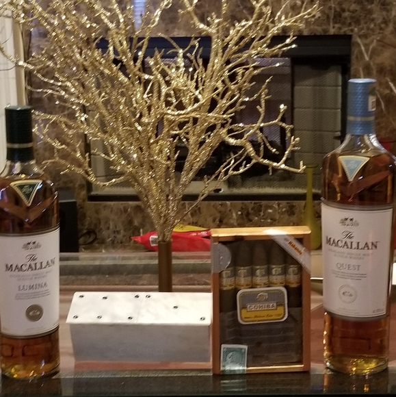 Meet your Posher, Tanya - Picture 1 of 1